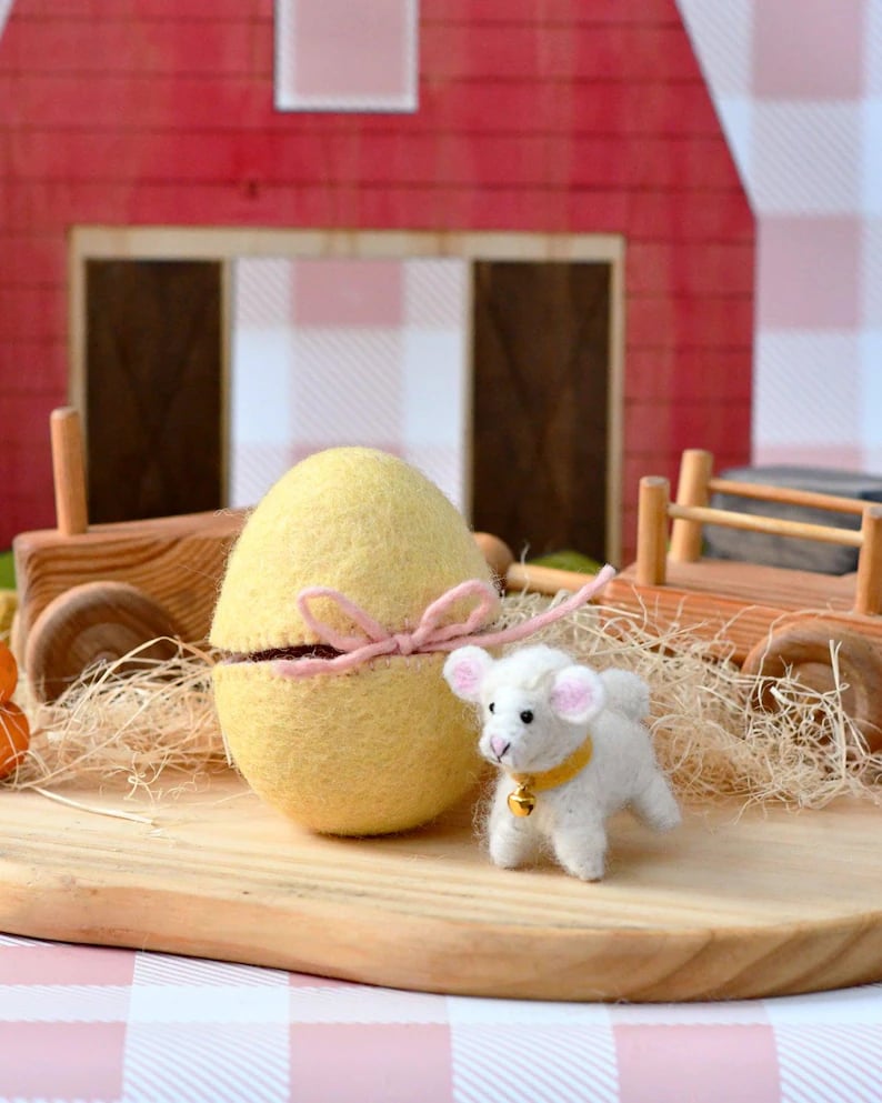 🐣New Easter Arrivals - Surprise Easter Egg from Wool Felt
